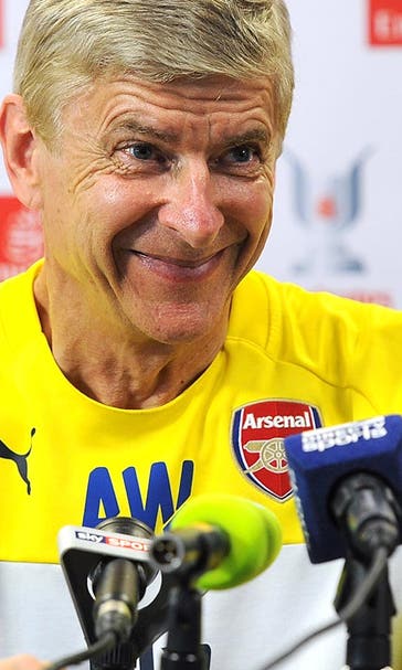 Arsene Wenger proud of Arsenal's trophyless years